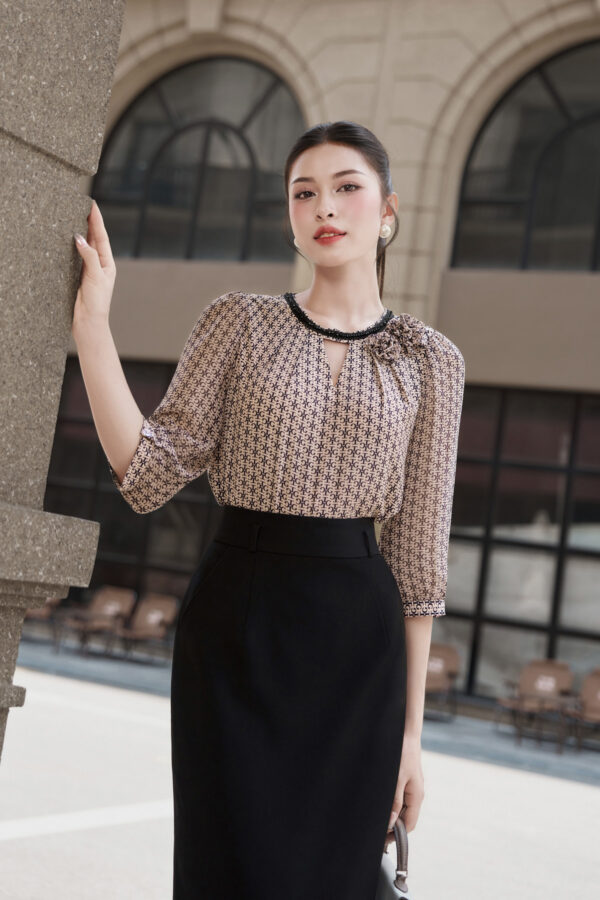 Áo sơ mi cổ tròn đính đá LF5SM44 dáng suông tay lỡ trẻ trung thanh lịch